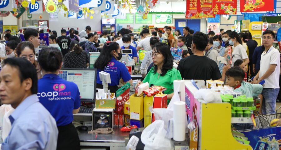 تب گرم یخ صورت در ایران/ صف‌های خرید برای آیس‌بال بالا گرفت