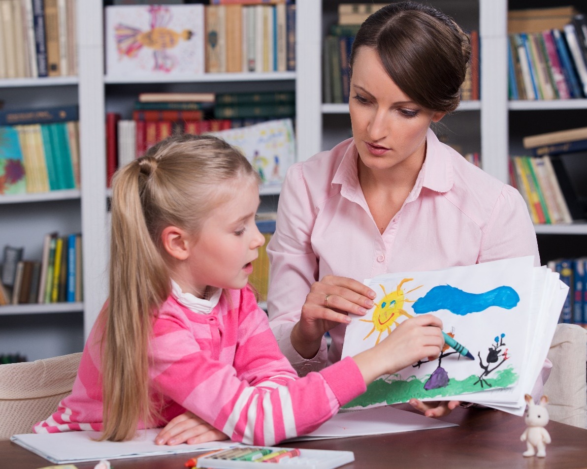 بهترین روانشناس کودک و نوجوان اصفهان در پاییز 1404