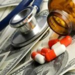 ابهام مجلس درباره ارز ترجیحی دارو؛ دولت باید پاسخگو باشد