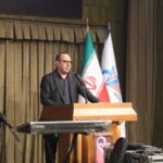 پرستاران و پزشکان برای تامین معیشت تحت فشار زیادی هستند