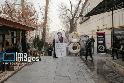 حضور هنرمندان در مراسم یادبود رضا رویگری+ عکس