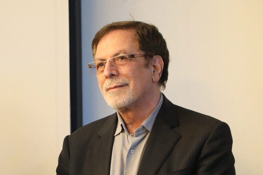 پرستاران برای تعیین سرنوشت باید در محافل قانون‌گذاری مانند شوراهای شهر حضور داشته باشند