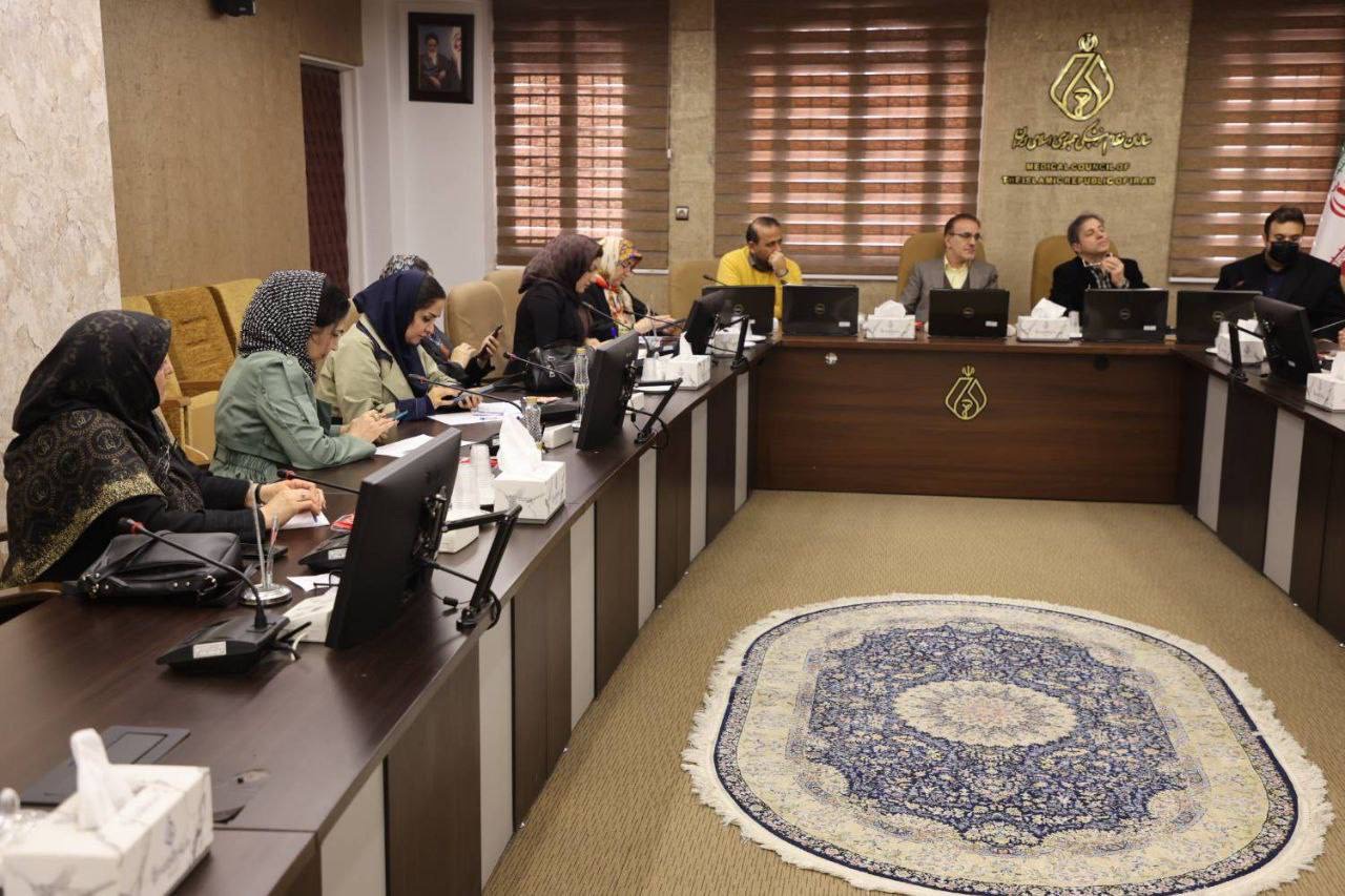 برگزاری جلسه بررسی مشکلات گروه مامایی با حضور رئیسکل سازمان نظام پزشکی برگزاری جلسه بررسی مشکلات گروه مامایی با حضور رئیسکل سازمان نظام پزشکی