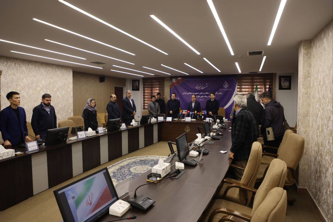 برگزاری نشست خبری رئیس کل سازمان نظام پزشکی با رسانه‌های خارجی