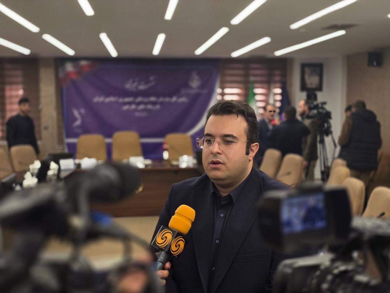 برگزاری نشست خبری رئیس کل سازمان نظام پزشکی با رسانه‌های خارجی