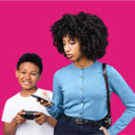 تربیت نسل زد و آلفا: چالش‌ها و راه‌حل‌ها برای والدین امروزی