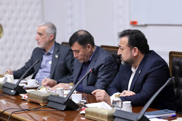 جلسه فعالان تجهیزات پزشکی با رئیس جمهور، وزیر بهداشت، رئیس بانک مرکزی و رئیس سازمان برنامه و بودجه