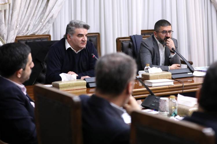 جلسه فعالان تجهیزات پزشکی با رئیس جمهور، وزیر بهداشت، رئیس بانک مرکزی و رئیس سازمان برنامه و بودجه