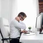 «نشستن طولانی» قاتل خاموشی که حتی ورزش هم مهارش نمی‌کند | چرا صندلی می‌تواند از سیگار خطرناک‌تر باشد؟