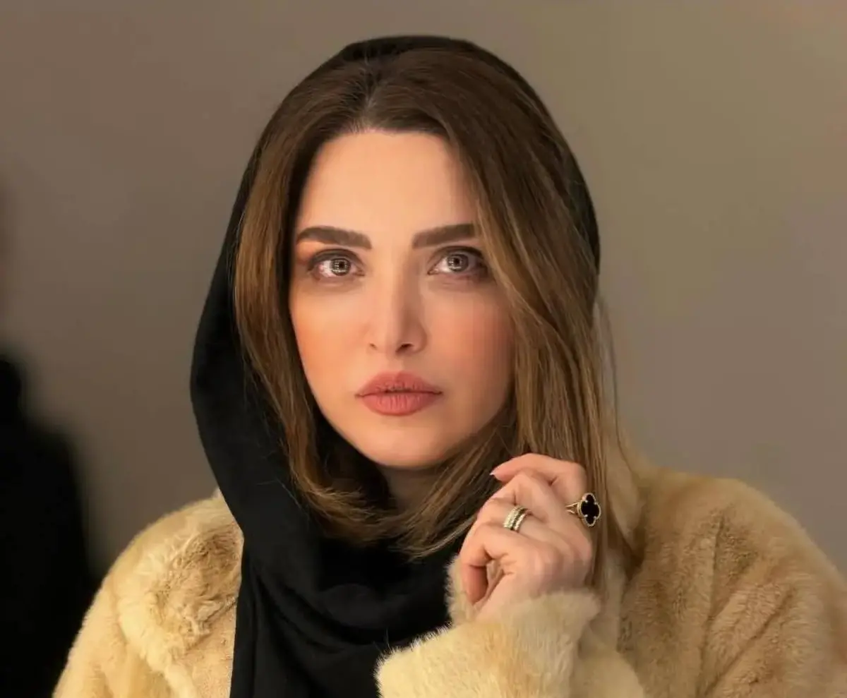 پیام عجیب بهنوش طباطبایی با یک شعر معروف+ عکس