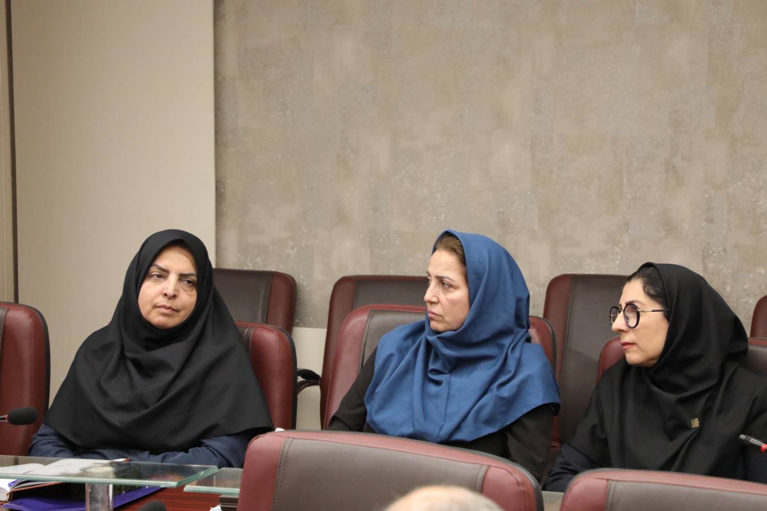 گلایههای فعالان مراکز خدمات پرستاری در منزل از نابسامانیها گلایههای فعالان مراکز خدمات پرستاری در منزل از نابسامانیها