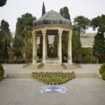 این مکان‌ها در لحظه تحویل سال تعطیل هستند