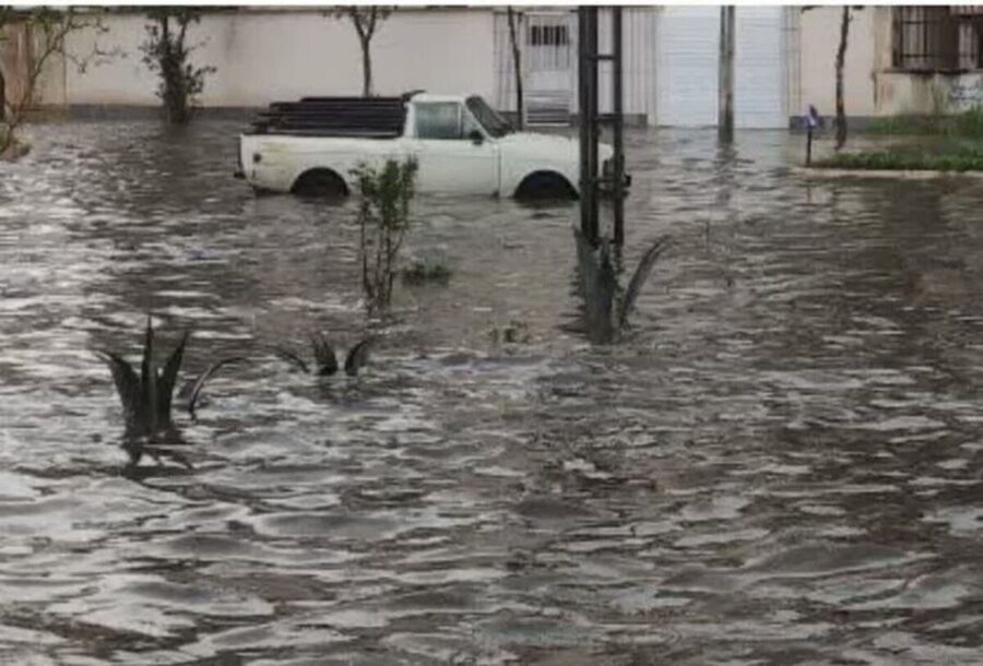 بارش شدید باران در مینودشت و آبگرفتگی معابر گلستان+ عکس