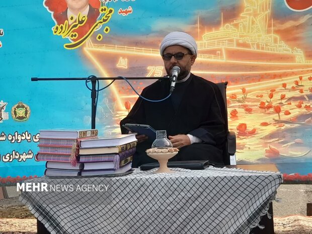 حجت‌الاسلام مرادی: شهادت رهبری بیداری اسلامی به همراه داشت