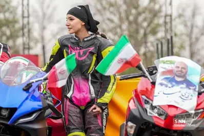 رژه زنان موتورسوار در میدان آزادی+ عکس