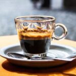 محققان: نوشیدن روزانه ۲ فنجان قهوه می‌تواند ریسک ابتلا به اختلالات روانی را کاهش دهد