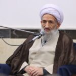 ملت ایران زیربار زور و ذلت نخواهد رفت