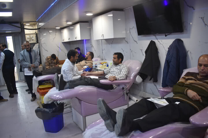 میرزاده: همشهریان با اهدای خون بهار را به بیماران هدیه دهند