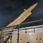 نمایش موشک خیبر هوا فضای سپاه در میدان ساعت تبریز