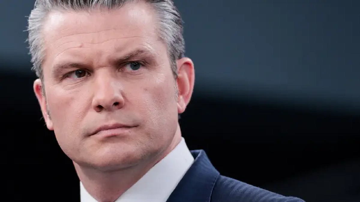 هگست چگونه پنتاگون را به مسیر جنگ با ایران برد؟