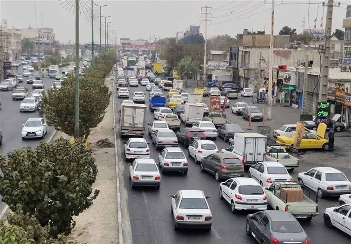 وضعیت تردد در بزرگراه‌های تهران / این بزرگراه‌ها پر ترافیک گزارش شد