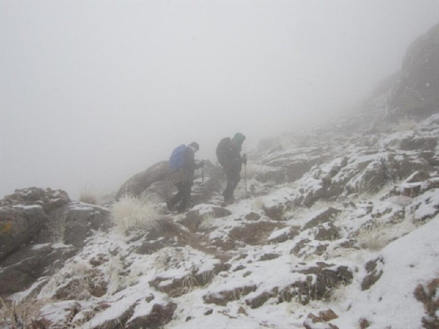 پیش‌بینی جوی مناطق کوهستان کشور تا پایان هفته / افزایش دما و وزش باد شدید در راه است