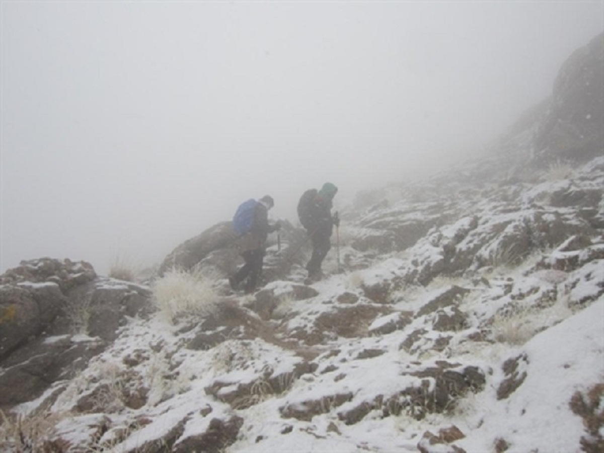 پیش‌بینی جوی مناطق کوهستان کشور تا پایان هفته / افزایش دما و وزش باد شدید در راه است