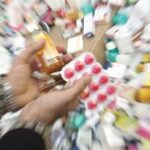 سخنگوی کمیسیون بهداشت مجلس: کشور با کمبود برخی داروها مواجه است