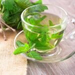 نفخ، سردی و سنگینی معده دارید؟ این دمنوش‌ها را مصرف کنید
