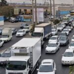 آخرین وضعیت ترافیکی و جوی محورهای مواصلاتی کشور / جاده‌های منتهی به تهران قفل شد
