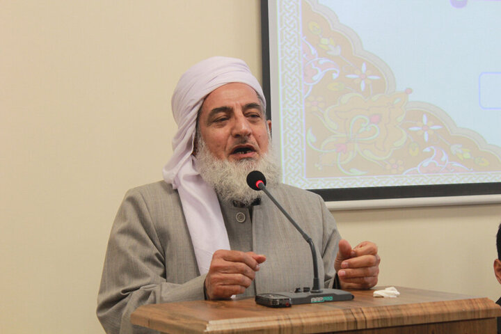 ماموستا شیرزادی: تربیت قرآنی نوجوانان تضمین‌کننده آینده جامعه است