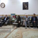 استاندار خراسان شمالی با خانواده شهید علی رحمانی دیدار کرد