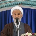امام جمعه دشتستان: راه عبور از فشار اقتصادی کار و دانش و همدلی است