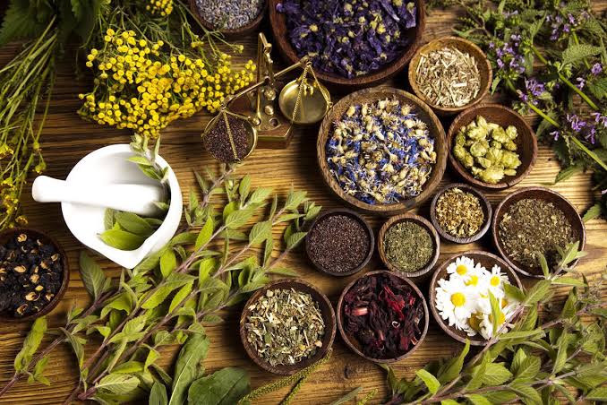 این گیاهان دارویی می‌توانند به آرامش اعصاب و کاهش استرس کمک کنند