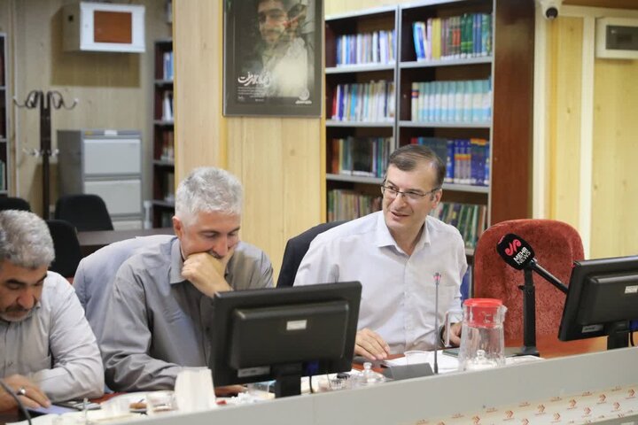 خبرنگاران نقش مهمی در آگاهی‌بخشی و انعکاس مطالبات مردم دارند