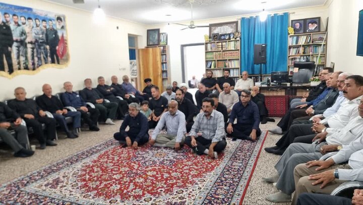 مراسم سوگواری سالروز شهادت امام رضا(ع) در گناوه برگزار شد مراسم سوگواری سالروز شهادت امام رضا(ع) در گناوه برگزار شد