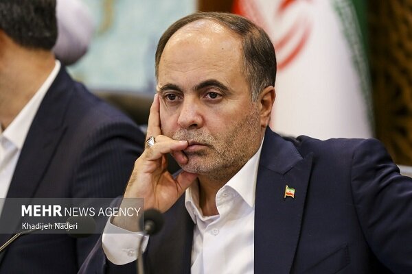 نوری قزلجه: امنیت غذایی کشور در سخت‌ترین شرایط نیز پایدار ماند