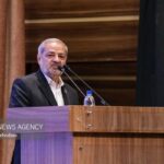 بازنویسی ۹۵۰ عنوان کتاب درسی در ۱۲ پایه تحصیلی
