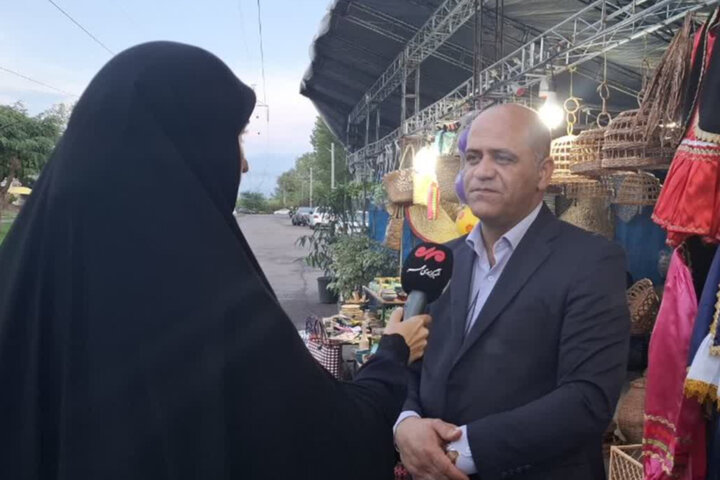 برپایی ۲۰ غرفه صنایع دستی و تولیدات بومی در پاسداشت هفته فرهنگی آستانه
