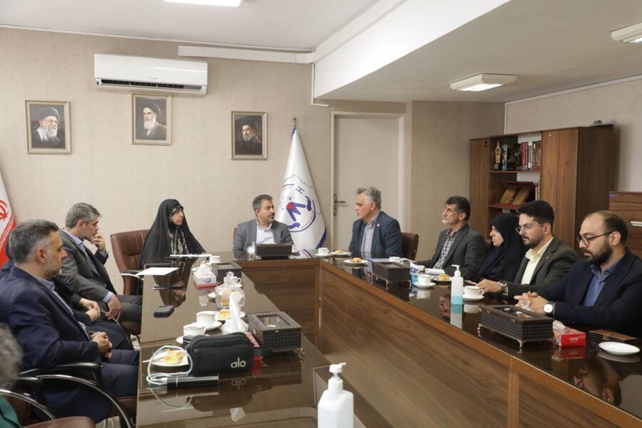 تأکید بر توسعه پانسیون‌های پرستاری و تأمین نیروی انسانی برای حفظ و ماندگاری پرستاران