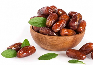 خرما مغز و قلب را تقویت می کند/ اما این افراد زیاد خرما نخورند