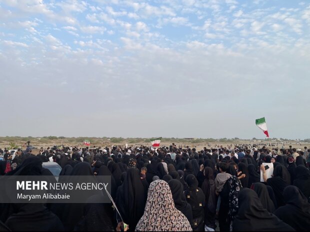درست بخوانید؛ آمریکا همیشه غیرنظامیان را هدف قرار میدهد! درست بخوانید؛ آمریکا همیشه غیرنظامیان را هدف قرار میدهد!