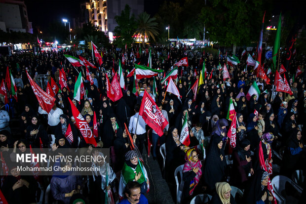 دویست و هفتمین شب تجمعات زنجانی‌ها در دفاع از وطن