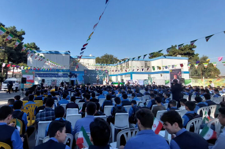 سال تحصیلی ۴۲۵ هزار دانش‌آموز گلستانی آغاز شد