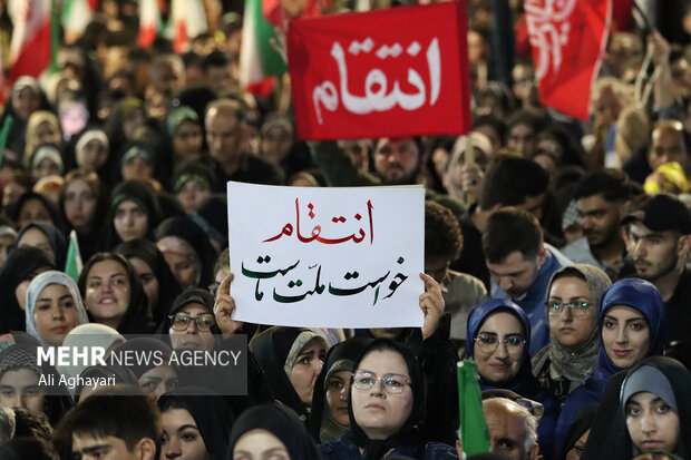جانشین سپاه سیدالشهدا(ع): مردم پای اهداف نظام ایستاده‌اند